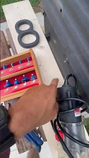 Harbor Freight Router and Bits
