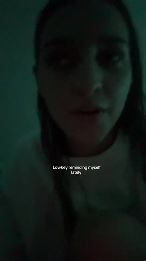 summer (@summerrusherr)’s videos with original sound - emma chamberlain quotes ♡