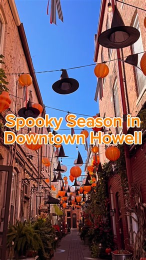 184 reactions · 36 shares | Fall is in full swing in Downtown Howell! Join the downtown businesses this weekend during Legend of Sleepy Howell for some Tricks & Treats, and to embrace the spooky spirit of historic Howell! ✨ | Howell Downtown | Facebook