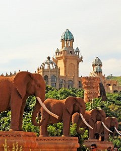 Luxury and Wonder at The Palace of the Lost City