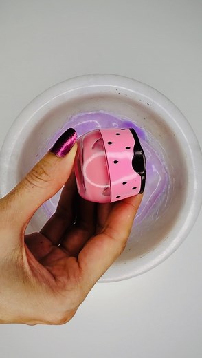 57K views · 566 reactions | Coloring Slime with Cute 隆‍♀️𢡄磻勺 Makeup! Part2 #asmr #satisfying #makeupslime #makeup #oddlysatisfying #lipstick #lipstickslime #lipbalm #lipgloss #eyeshadow #cute #mermaid #honey #mascara #watermelon #blueberry #viral #asmrsounds | Elena.slimee | Facebook