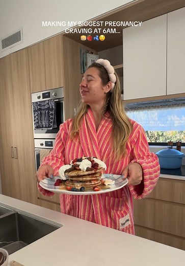 French Sunkissed Glow Morning: Easy Get-Ready & Healthy Pancakes