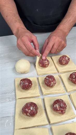 It’s impossible to guess how this was made! A quick and delicious ground beef appetizer that will surprise everyone! | Delicious Taste