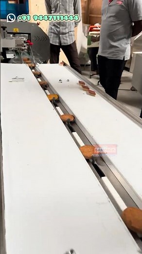 🍭 Amazing Flow Wrapping Machine for Cookies & Sweets | Sampack High-Speed Packing Demo