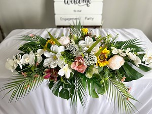 Sweetheart Table Arrangement Made With Tropical Foliages and Sunflowers/wedding Table Centrepiece/head Table Silk Flowers/table Garland/swag - Etsy