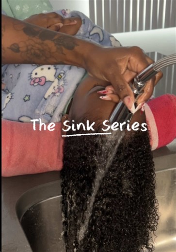 Hair care days have been therapeutic instead of hectic✨ Products used: @PATTERN Beauty | Detangling Nectar (used day before when detangling) @Creme of Nature | Detangling and Conditioning Shampoo Conditioner @CÉCRED | Wide Tooth Comb #hairtok #hairgrowthjourney #naturalhair #washdayroutine #haircareroutine