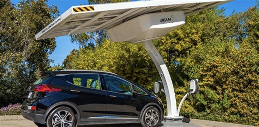 災害時にも活躍。工事がいらないポータブルなEV充電設備