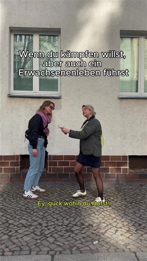 Morgen um 14 Uhr: Krasse Keilerei im Comedy-Stil!