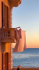 3.1K views · 14 reactions | Sie träumen vom Urlaub? Wir stellen Ihnen 22 Reiseziele vor, die Sie 2025 in jedem Fall auf dem Schirm haben sollten  https://ad-germany.visitlink.me/G-DrqW  @nicoleo__ | AD Architectural Digest Germany | Facebook