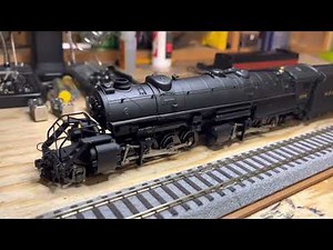 DCC install in a 1994 HO Scale Rivarossi Red Box y6b