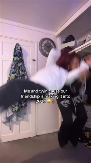 @karnz_1k on Instagram: "Tag a friend 😂🤞🏾 #explorepage #explore #fyp #viral #reels"