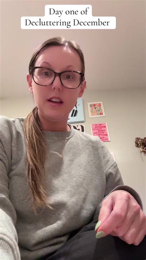 Day 1: Decluttering December #firstofthemonth #dayone #declutter #decluttering #declutteryourlife