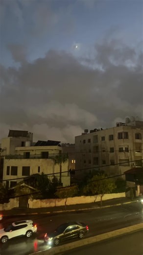 honesthour (@honesthour_)’s videos with som original - 💐