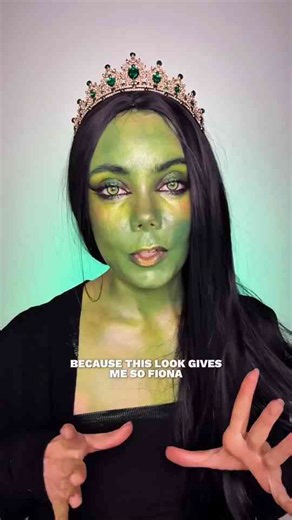 This Elphaba makeup look accidentally turned into Fiona from Shrek