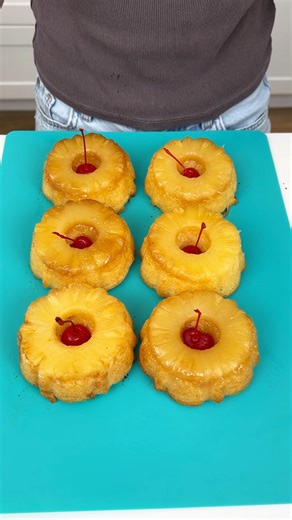 Everyone will love this easy treat! I make mini pineapple upside down cakes. | Justine Kameron
