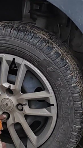 Tyre Checking Machine #automobile #rotatingtire #shorts