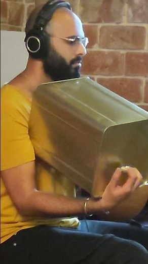 Behind the scenes - the tin, main instrument in Yemeni Jewish music