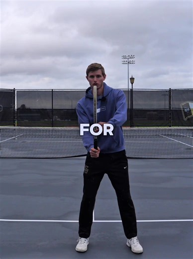 Quick hands should be quick. If you move your entire arm you will be less quick. 👍 . . . #tennis #tennisplayer #tenniscoach #tennistips #sports