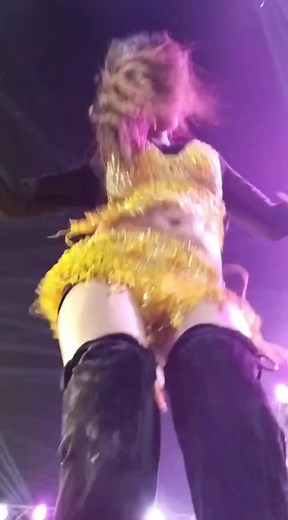 Pamp Mare awadhesh premi Bhojpuri Arkesta Dance Program Video | Lucky_Xpress