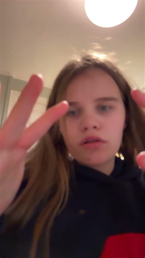 Doing my name in sign language!!!! #signlanguage #sign #learnwithme