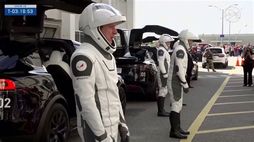 SpaceX Crew-10 prepares for space launch