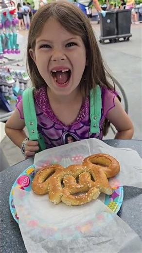 Mickey Mouse Cannot Hide from my daughter at Disneyland