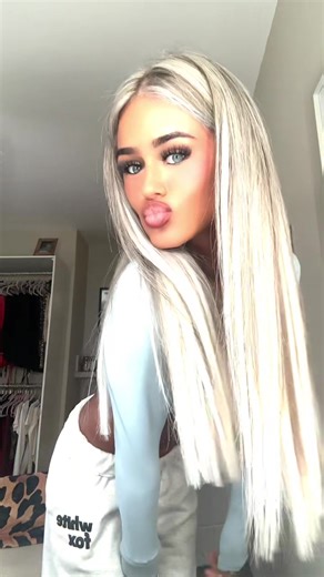 LXBBY (@libz.bby)’s videos with Closer To The Floor - Jazzy & Ankhoï