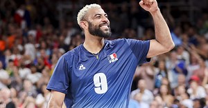 Volley - La star française Earvin Ngapeth revient à Tours avec le triplé olympique (lors des JO 2028 à Los Angeles) en tête