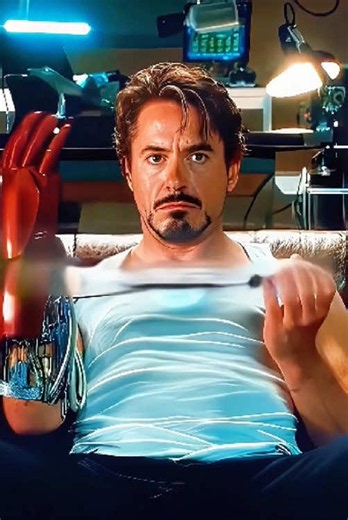 #tiktokfantasymoviecontest Почему Железный Человек не использует вибраниум для создания своих костюмов?#marvel #fyp #usa #movie