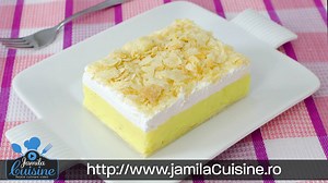 Prajitura Cremsnit, un alt desert al copilariei noaste numai bun de incercat de sarbatori. Nu e greu de facut, dar e usor de mancat :) Reteta video completa: http://bit.ly/prajitura-cremsnit | JamilaCuisine