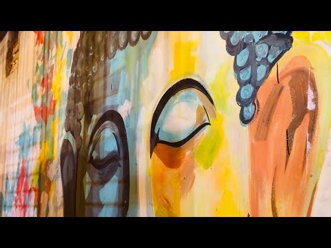 “Varkala Cliff Night – Where Waves Sing Under the Moonlight 🌕🌊✨”