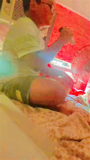 singing 🎤🎶🎤🎶🎤🎶🎤🎶