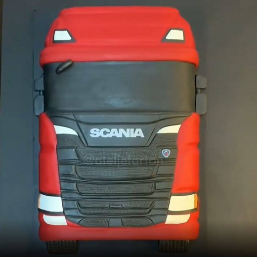 Making of a big Scania truck cake! 🚚😍 By: ateljetartan | MetDaan Cakes