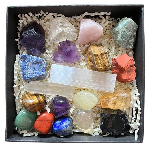 Beginner's Crystal Set : Chakra Protection & Healing Kit, Including Natural Raw CrystalsSpecimens