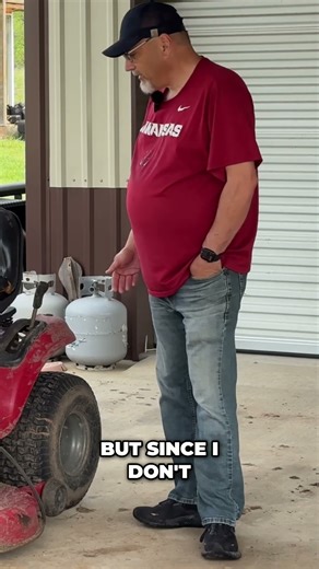 Tractor Lift: Safely Raising Without Power #shorts