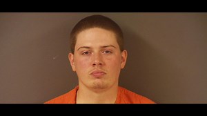 Jail officer arrested for allegedly bringing drugs into Putnamville facility