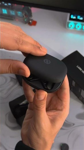 Unboxing The Hollyland LARK MAX 2