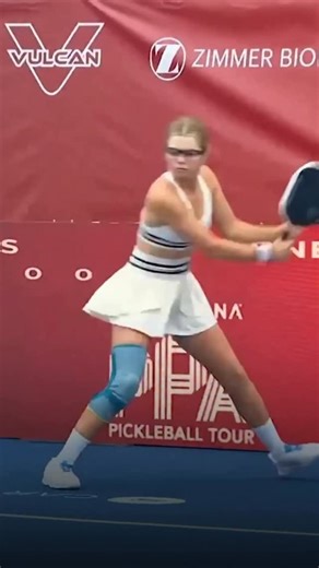 Want a backhand like World No. #1 Anna Leigh Waters? Here’s how to hit a two-hander that brings the same power, control, and confidence she uses to dominate the pro game.⁠ ⁠ Comment ‘backhand’ to watch the full lesson 👀 | Zane Navratil Pickleball