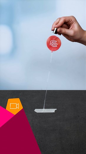 Und so kriegt ihr in wenigen Schritten euren eigenen kleinen Ballon gebastelt, der sogar schweben kann. 🎈😮 Probiert es aus und schickt uns eure Ergebnisse. 🤩 #experimentascience #diy #luftballon | Experimenta - Das Science Center