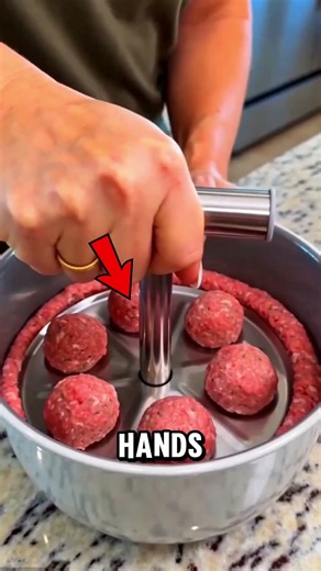 This Kitchen Tool Makes Meatballs in Seconds 🤯