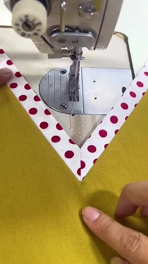 How to Make a V-Neck: Sewing Tutorial
