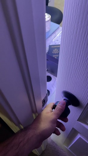 Prosiris P9 Earbuds Review | Sleek Design & Impressive Audio Quality