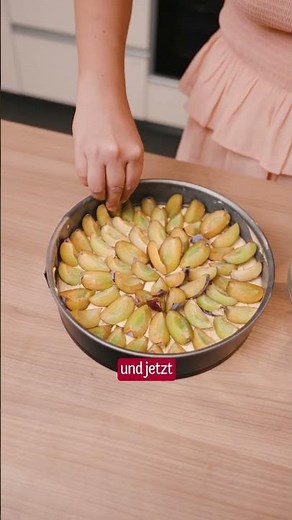 Plum Streusel Cake - These Are the Best Tricks | Dr. Oetker