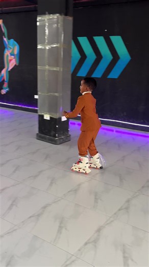 Childhood looks better on skates #fyp