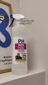 Er dine fuger blevet mørke og beskidte?😢 Med PH Ren Fuge fjerner du hurtigt og effektivt fedt, snavs og sæberester fra cementfuger og klinker 😉 Bare spray, gnub og skyl!🧼✨ | PH Import