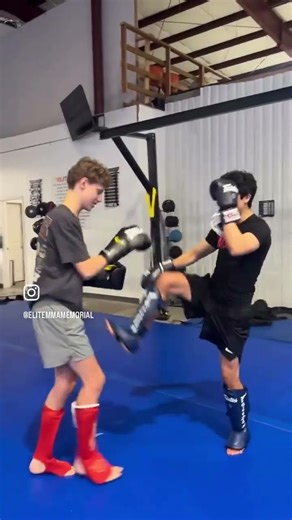 Sunday Kickboxing Workout Video Dec 2025 #elitemma #muaythaifamily #boxing #kick #combatsport