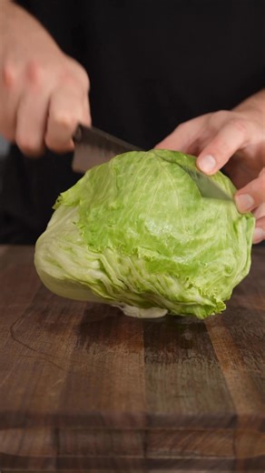 Homemade Crunchwrap Supremes from Taco Bell! #crunchwrapsupreme #tacobell #easyrecipe | Noflakeysalt