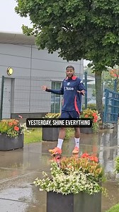 1.9M views · 38K reactions | A morning weather report from Willy ☔️ | Manchester United | Facebook