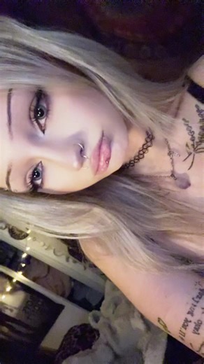 🌜🌞🔮 (@elli3moor3)’s videos with original sound - jay 🖤🗡️