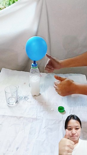26 reactions · 16 comments | Who needs screens when you’ve got science?  Tried this simple balloon experiment using vinegar and baking soda — and my kid was mind-blown! Fun, easy, and a perfect bonding moment for parents and kids.  #ScienceFun #ParentingHack #FamilyBonding #DIYExperiment #BalloonTrick | Janes Quintal Romero | Facebook